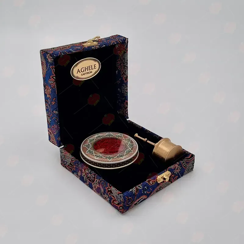 بسته بندی جعبه هدیه زعفران کد04