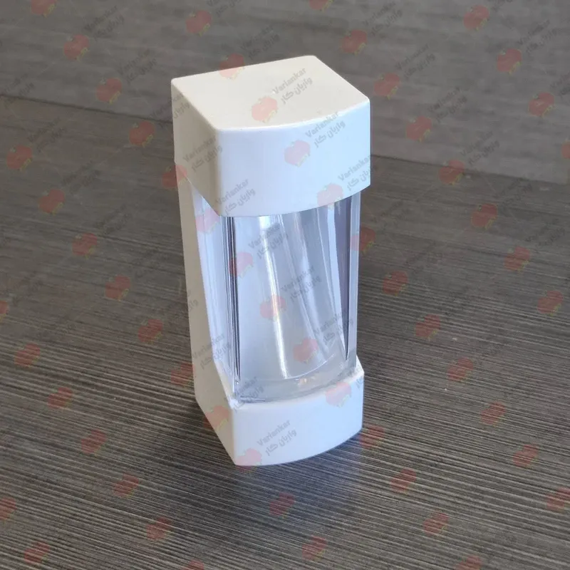 بسته بندی ادویه در طروف کریستال با کاور لاکی کد 12